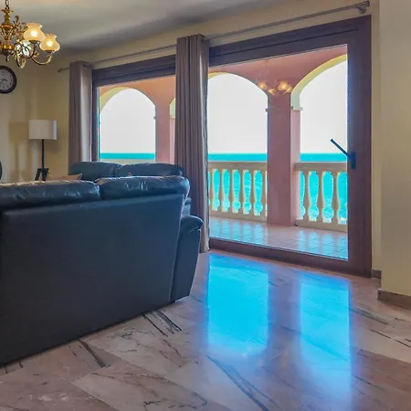 Sea View With Private Pool And Gardens 5 Bedrooms Villa Fuengirola