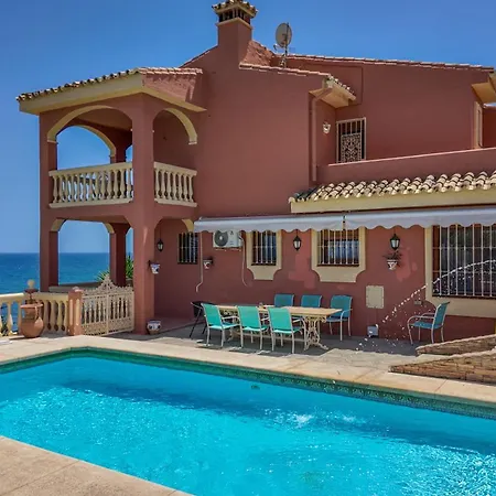 Sea View With Private Pool And Gardens 5 Bedrooms Villa Fuengirola